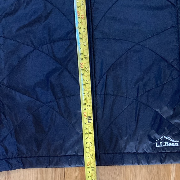LLBean PrimaLoft black jacket - Picture 8 of 9